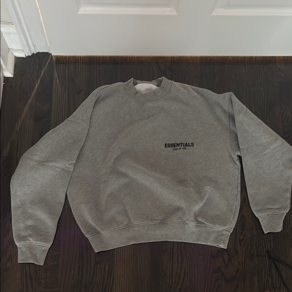 Grey ESSENTIALS crewneck sweatshirt